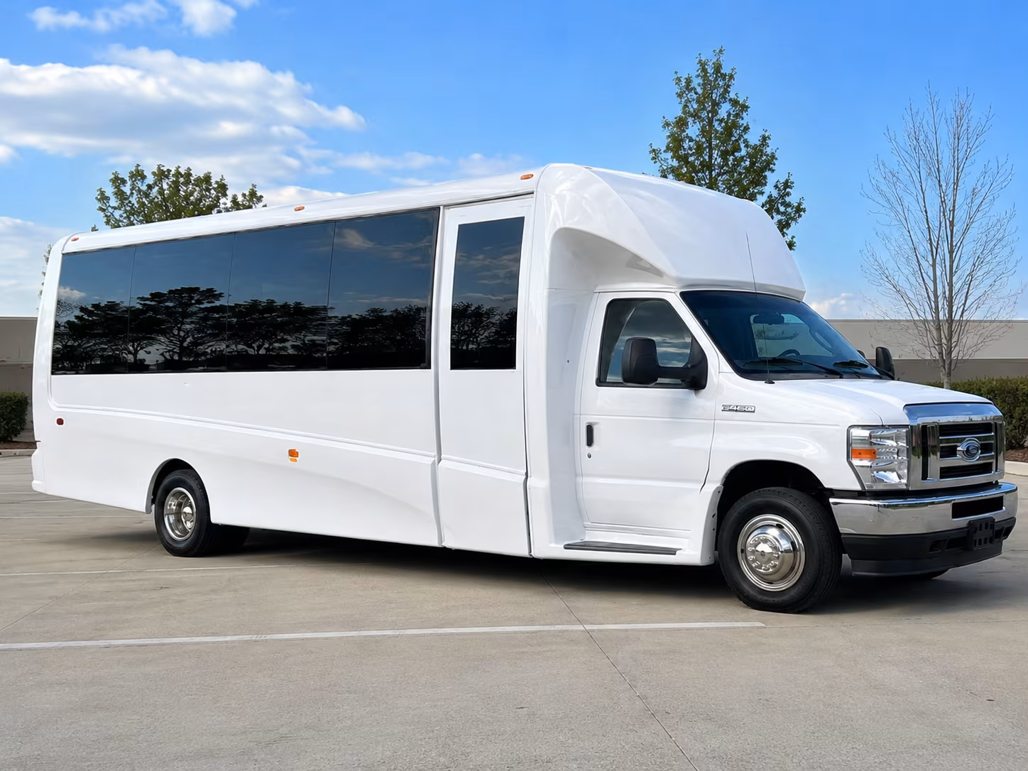 airport transfer buses for livermore corporate groups