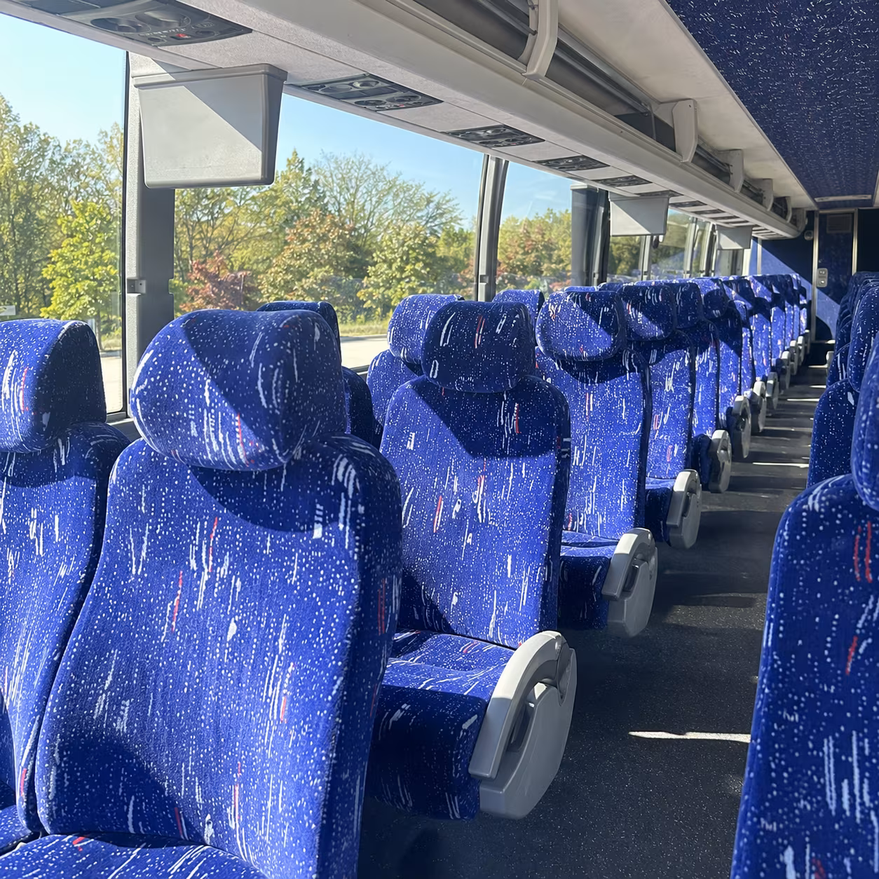 charter bus rentals from livermore to los angeles and southern california
