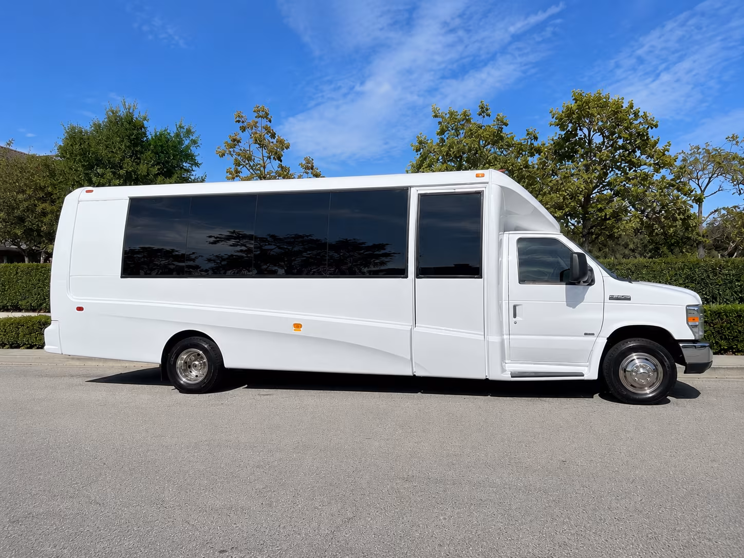 corporate event bus rentals for livermore s annual business calendar