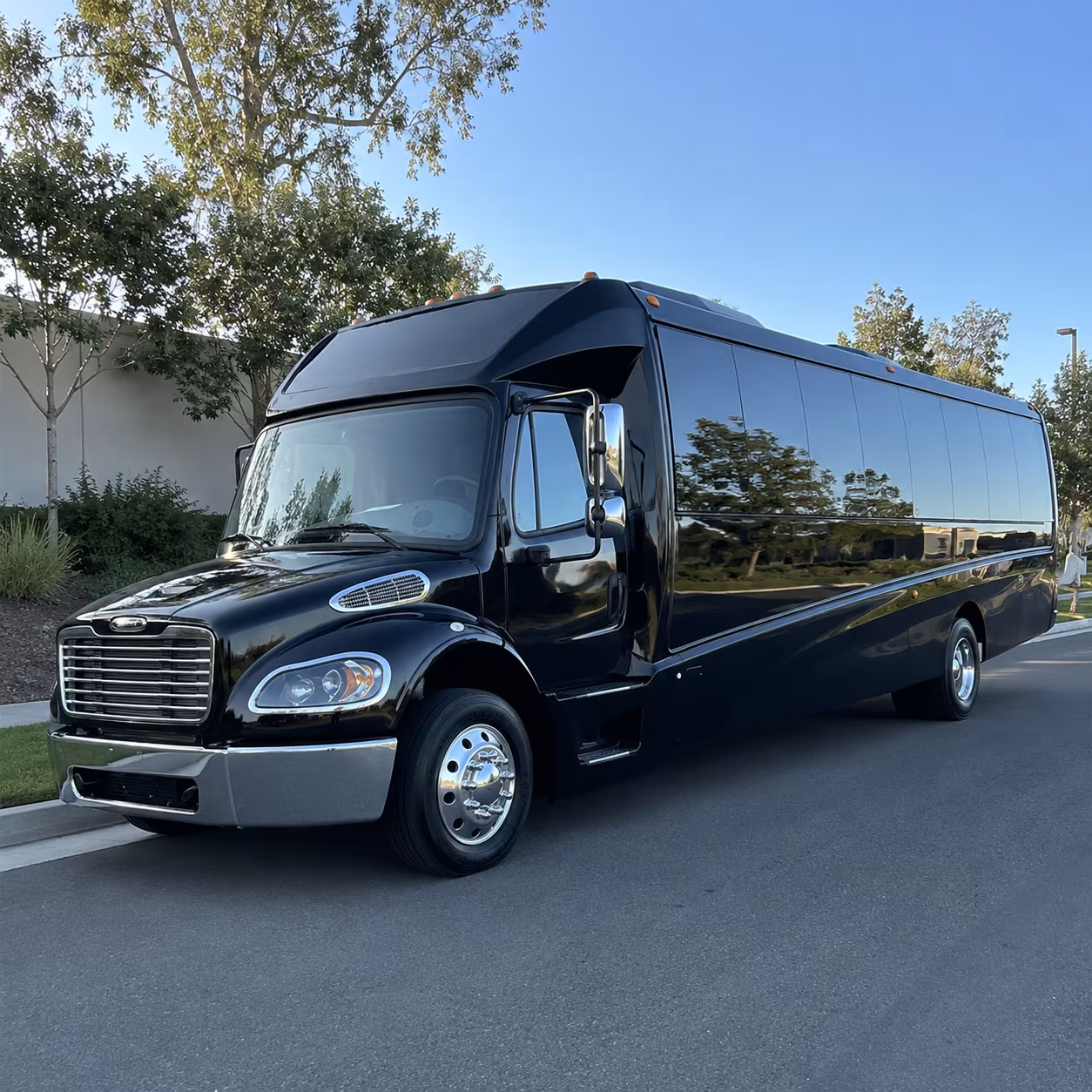 livermore 15 passenger minibus