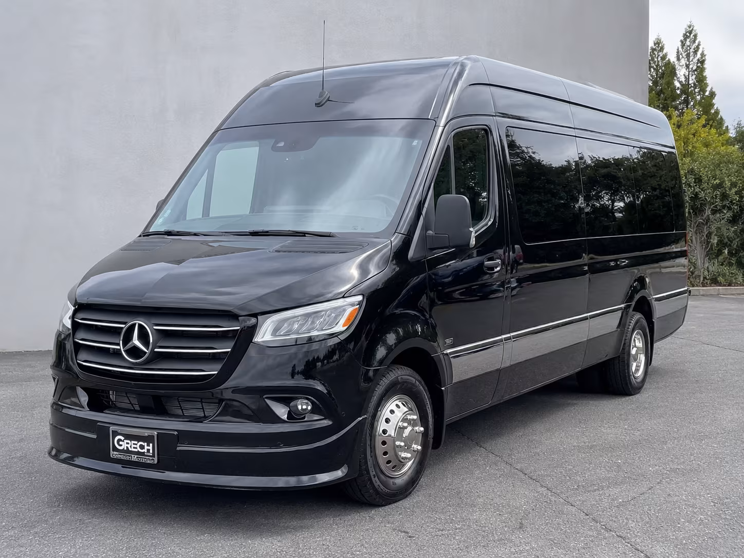 livermore employee transportation onboard seating